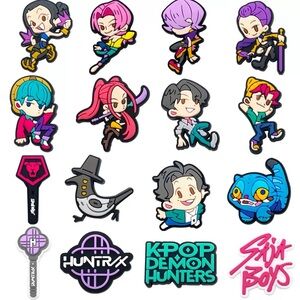 New kpop demon hunters jibbitz set of 16pc Cartoon Character huntrix shoe charms